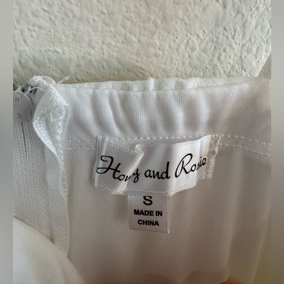 White Ruffled Flowy Dress - Picture 5 of 6